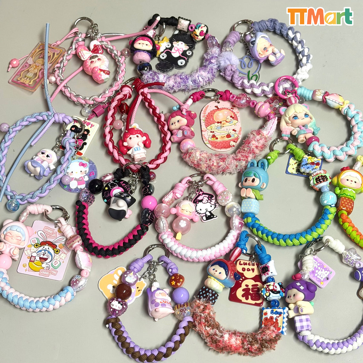 DIY Phone Chain Blind Bag